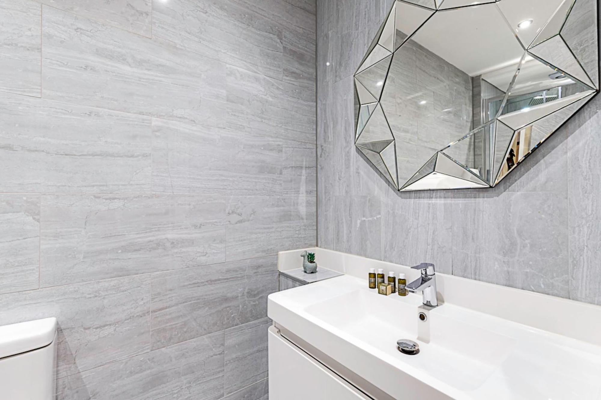 Beautiful Two Bedroom Abode In Notting Hill Апартаменты Лондон