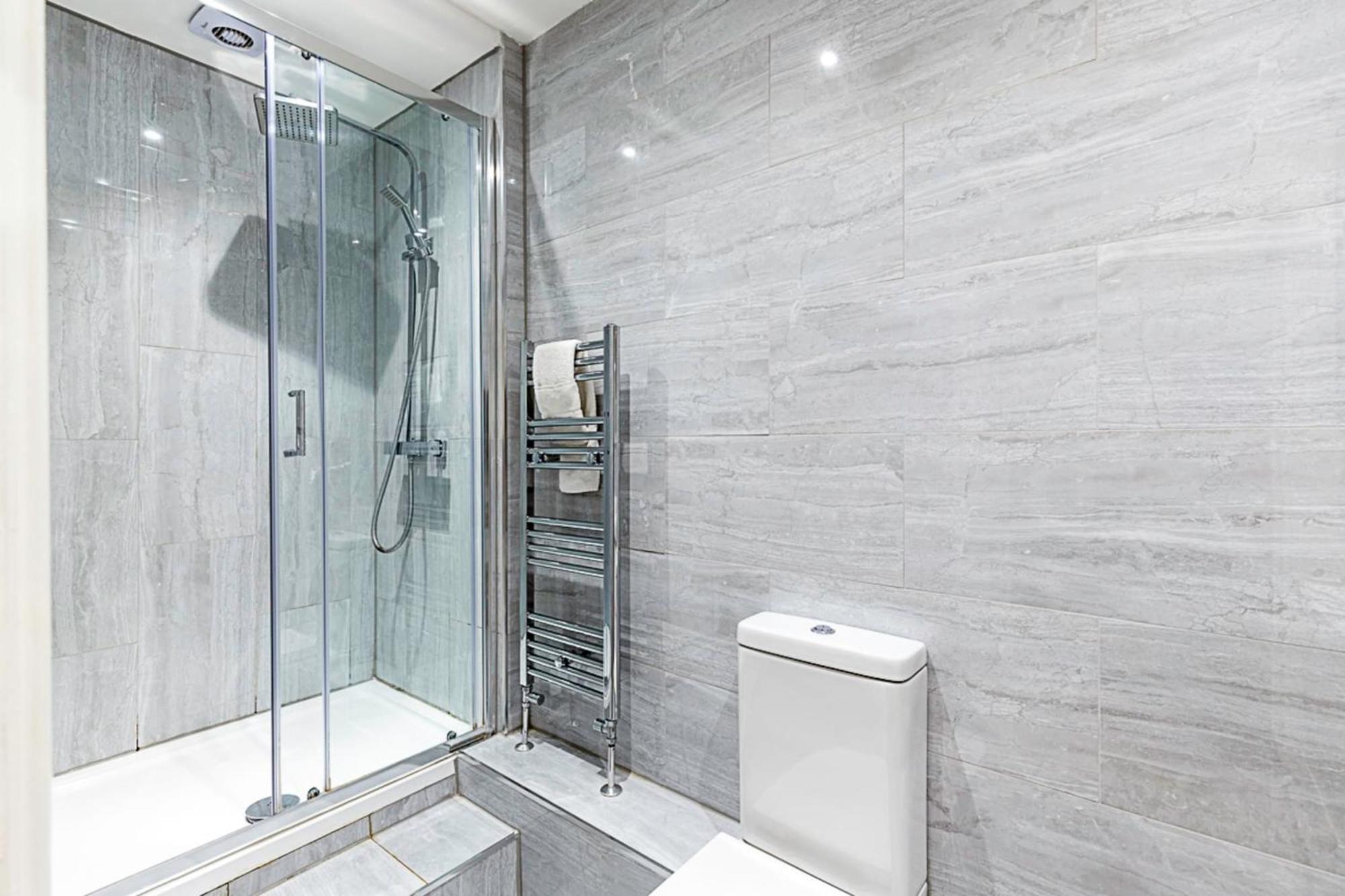 Апартаменты Beautiful Two Bedroom Abode In Notting Hill Лондон
